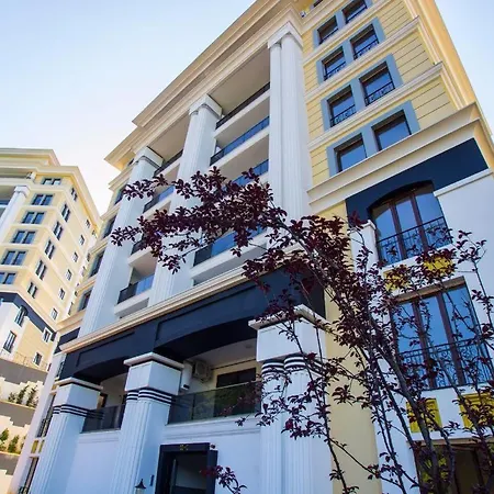 Lil'A Grande Deluxe Hotel By Al Amoudi * Trabzon